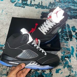 Jordan 5 Metallics